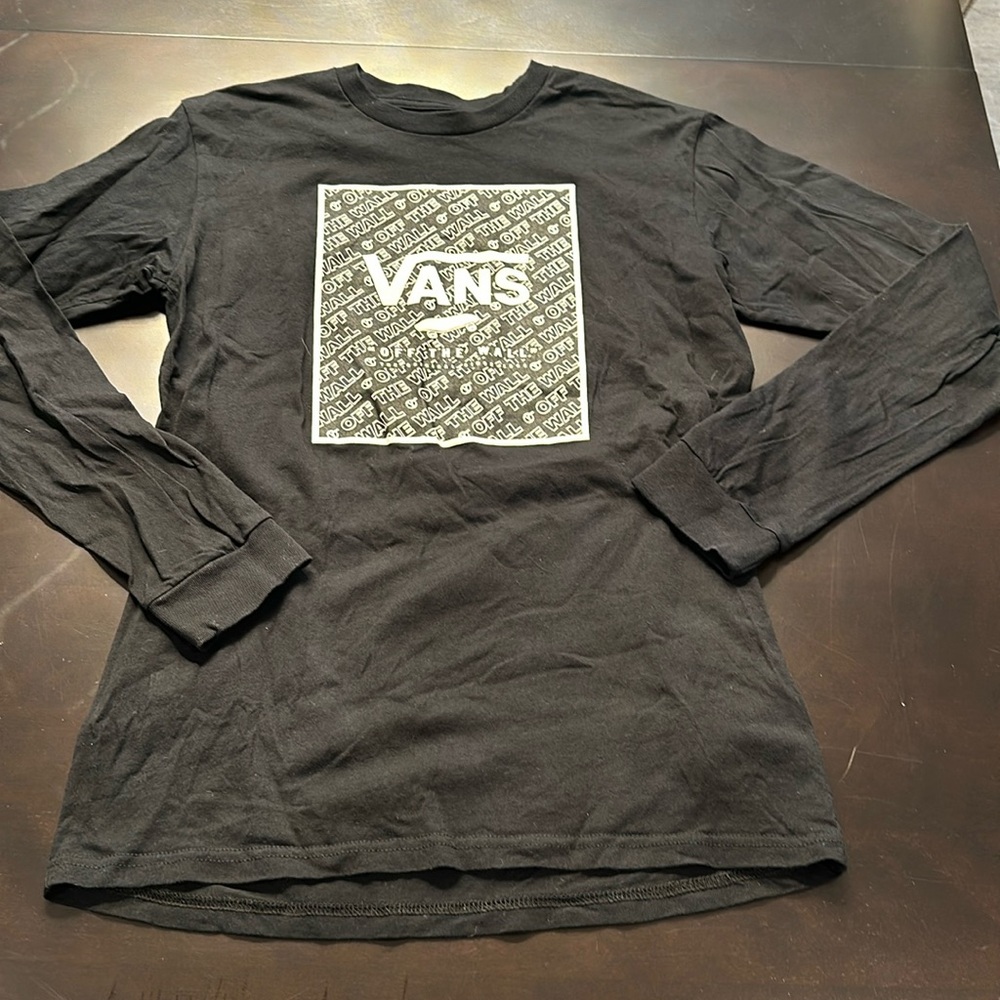 🛹 youth tshirt sz L (12-14) NWOT